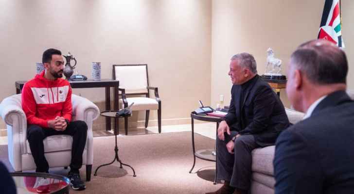 صورة حول : الملك يستضيف اللاعب أبو السعود الملك يستضيف اللاعب أبو السعود