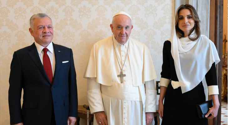 صورة حول : الملكة رانيا: تواضع ودفء والتزام قداسة البابا بالسلام وحوار الأديان الملكة رانيا: تواضع ودفء والتزام قداسة البابا بالسلام وحوار الأديان