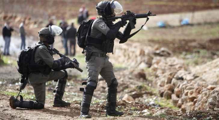 إصابة طفل برصاص الاحتلال في دورا بالخليل