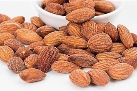 اللوز يقلص الشهية