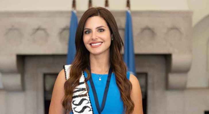 تعرفوا على ملكة جمال فلسطين التي فازت بجائزة عالمية؟