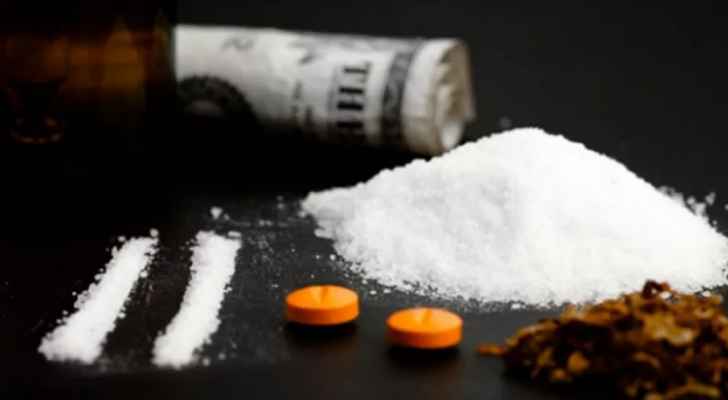 التحقيق مع ٣ أشخاص استوردوا مواد مخدرة وأدخلوها إلى الأردن
