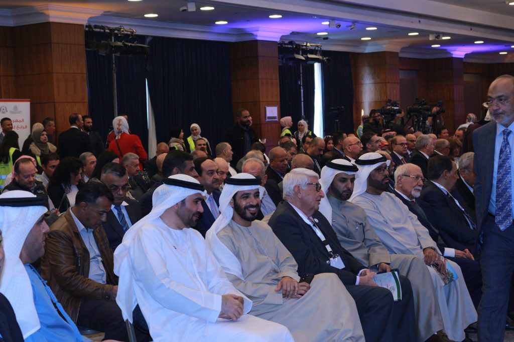 بالصور افتتاح المهرجان الدولي الـ4 للتمور الذي تنظمه جائزة خليفة الدولية لنخيل التمر