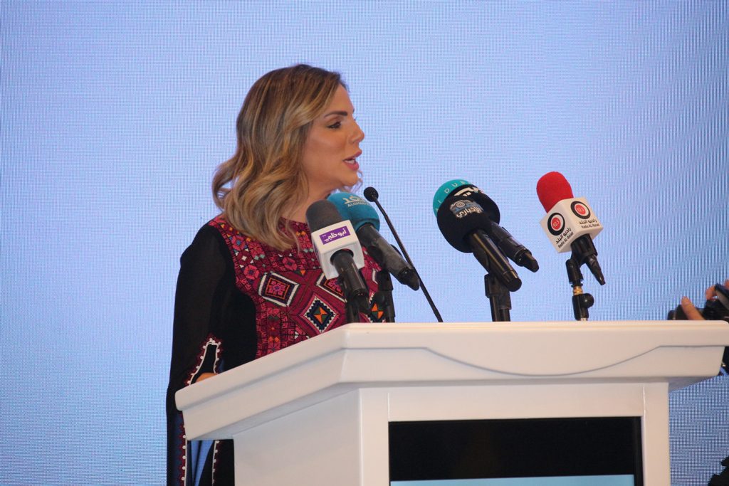 بالصور افتتاح المهرجان الدولي الـ4 للتمور الذي تنظمه جائزة خليفة الدولية لنخيل التمر