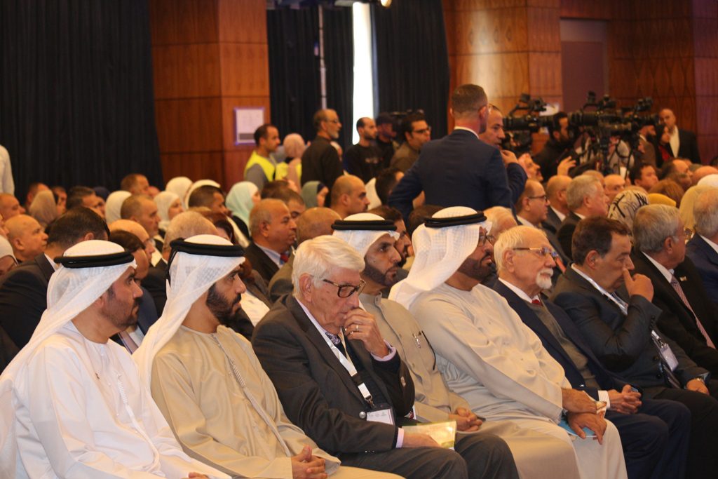 بالصور افتتاح المهرجان الدولي الـ4 للتمور الذي تنظمه جائزة خليفة الدولية لنخيل التمر