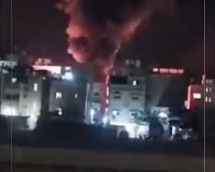 العقبة  : الدفاع المدني يتعامل مع حريق بمنطقة الخزان