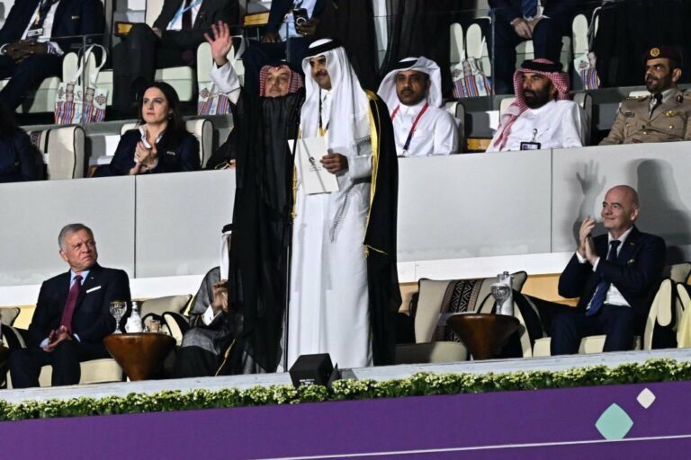 صورة حول : الملك يحضر حفل انطلاق كأس العالم بالدوحة الملك يحضر حفل انطلاق كأس العالم بالدوحة