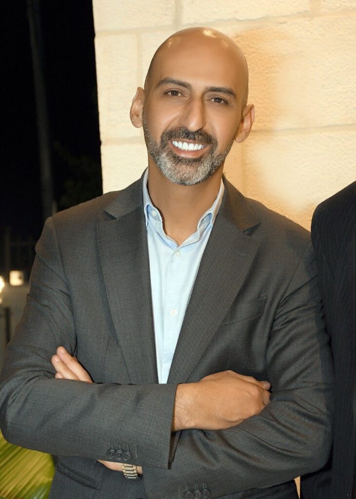 احمد الوريكات يستقبل المهنئين بفوزه بانتخابات الفيصلي… صور