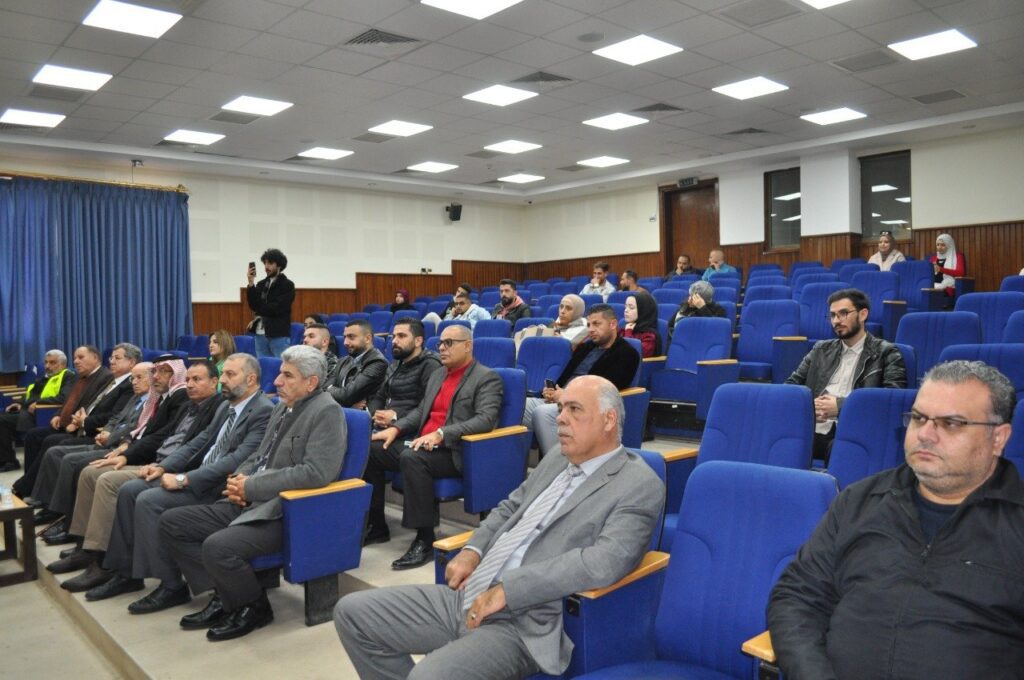 إدارة السلامة المرورية والوقاية من حوادث الطرق: ندوة في جامعة جدارا