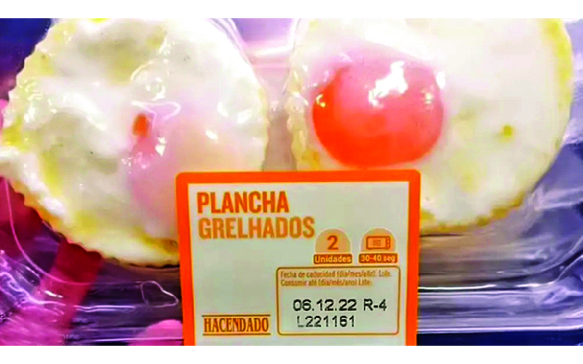 'البيض المقلي' يثير غضب الإسبان -صورة