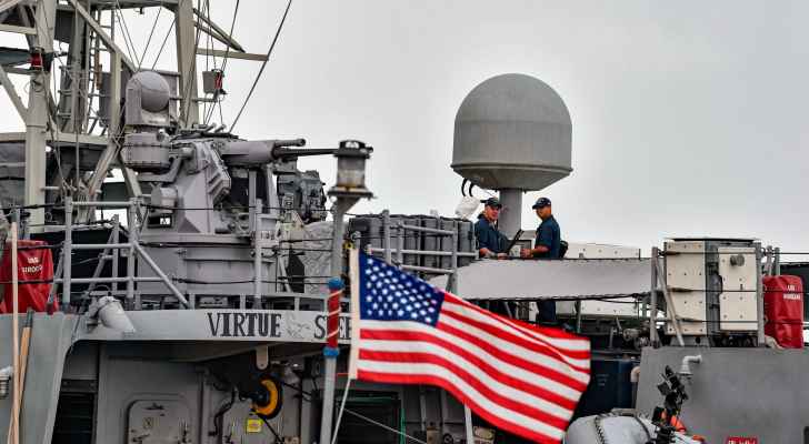 البحرية الأمريكية تعترض سفينة على متنها ذخيرة في طريقها إلى اليمن