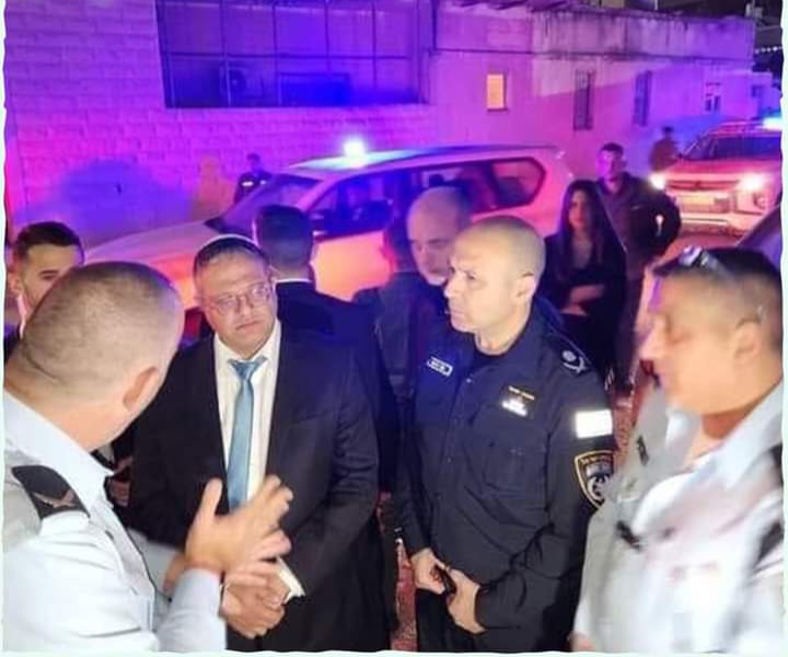 إيتمار بن غفير في موقع عملية القدس الفدائية