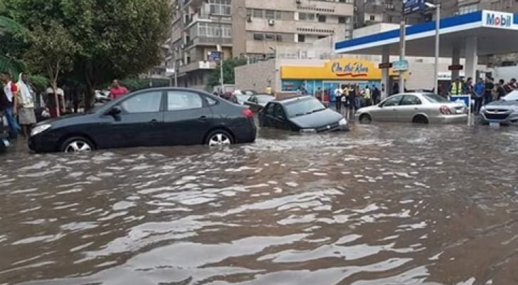 إعلان حالة طوارئ في القاهرة