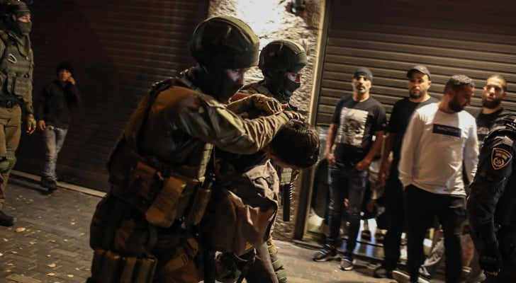 اشتباكات مسلحة بين الاحتلال ومقاومين قرب مخيم بلاطة