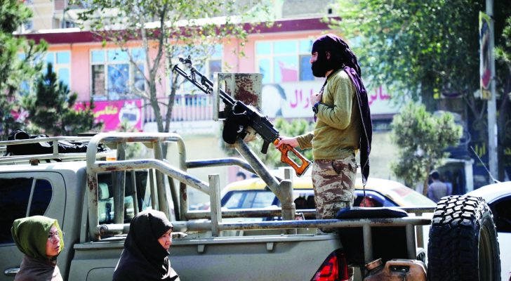 الجيش الباكستاني يحبط عملية إرهابية كبيرة ويقتل ١١ شخصا