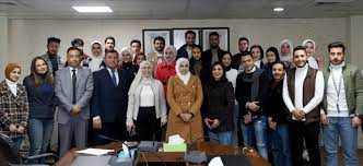 صورة حول : وفد من طلبة الإعلام الرقمي في البلقاء التطبيقية يزور "بترا" وفد من طلبة الإعلام الرقمي في البلقاء التطبيقية يزور "بترا"