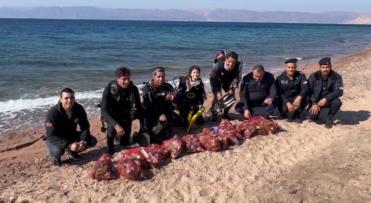 صورة حول : حماية للتنوع الحيوي في البحر <br> جمع نحو ٣٠٠ كغم من النفايات البحرية في العقبة حماية للتنوع الحيوي في البحر <br> جمع نحو ٣٠٠ كغم من النفايات البحرية في العقبة