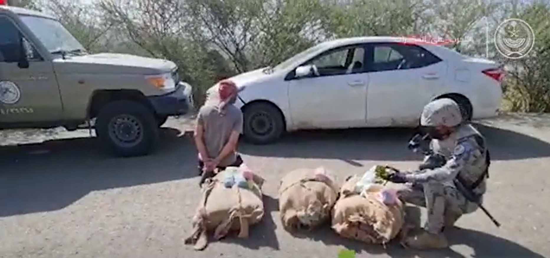 السعودية.. القبض على مقيم بحوزته 2 كغ من الميثامفيتامين المخدر