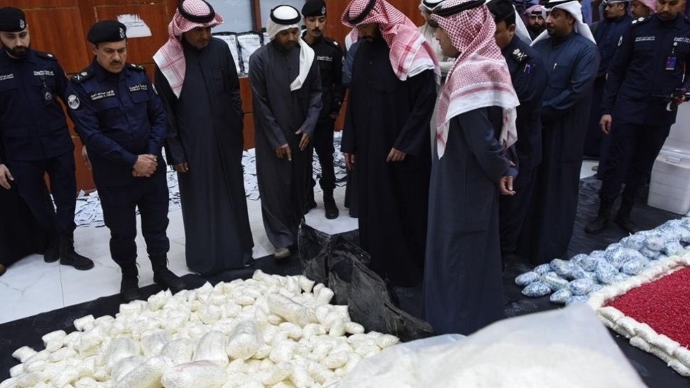 "أكبر ضبطية مخدرات بتاريخ الكويت".. تشكيل عصابي دولي وأكثر من 15 مليون حبة لاريكا