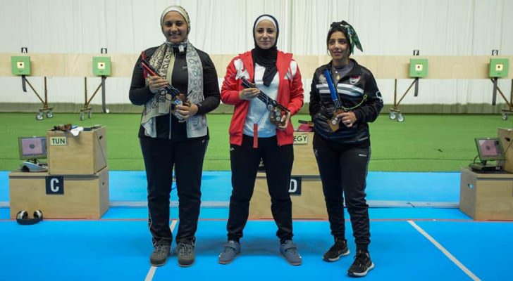 أسماء أبو ربيع تُتوج بذهبية البطولة العربية للرماية