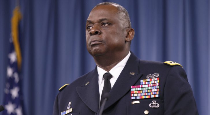 أوستن يجدد دعم الولايات المتحدة لحق تل أبيب بالدفاع عن مواطنيها