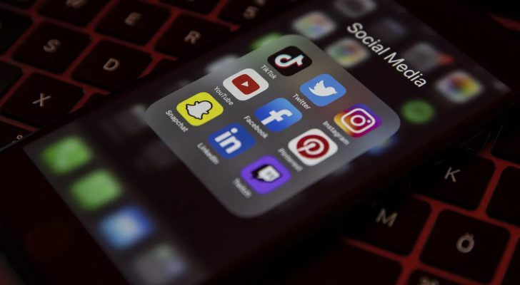 صورة حول : الأمن العام للأردنيين: حياتكم الرقمية بحاجة إلى حماية الأمن العام للأردنيين: حياتكم الرقمية بحاجة إلى حماية