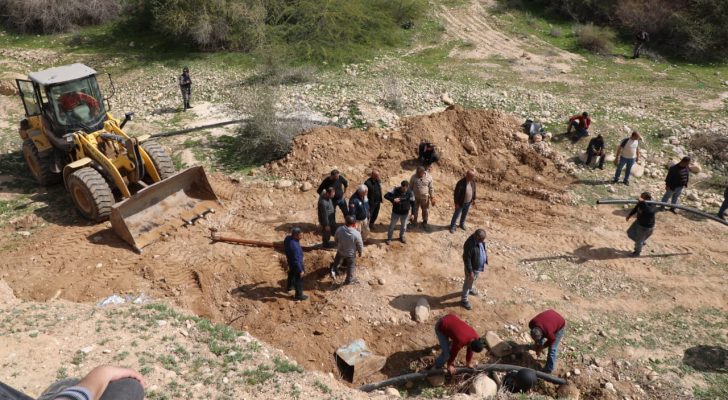 ضبط ٤٩ بئرا مخالفة تبيع المياه لفنادق ومزارع قرب سد الكفرين