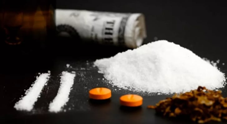 صورة حول : عصابة دولية متخصصة بتهريب المخدرات أمام أمن الدولة عصابة دولية متخصصة بتهريب المخدرات أمام أمن الدولة