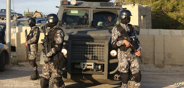 صورة حول : قيادة أمن اقليم العاصمة والبحث الجنائي تنفذ اليوم تمرينا امنيا وهميا في منطقة الوحدات قيادة أمن اقليم العاصمة والبحث الجنائي تنفذ اليوم تمرينا امنيا وهميا في منطقة الوحدات