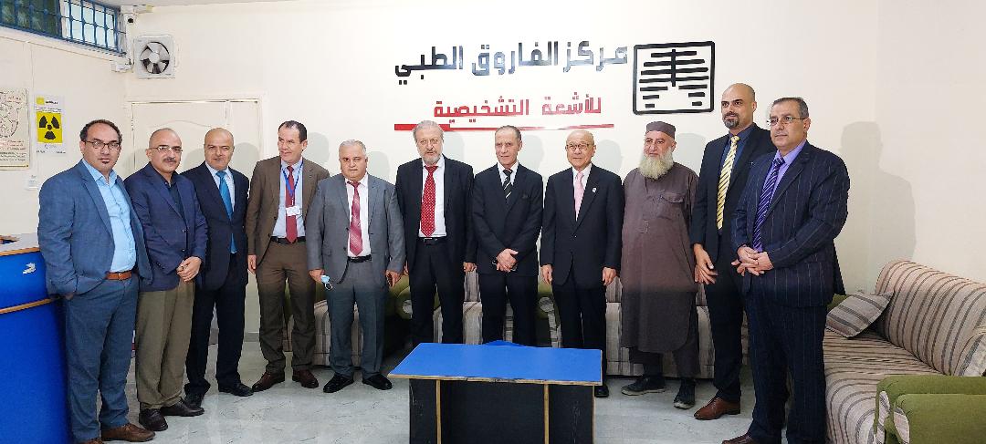 اليابان تسلم المعدات الطبية إلى جمعية الفاروق لرعاية الأيتام لتحسين الخدمة الطبية في مخيم إربد للاجئين الفلسطينيين