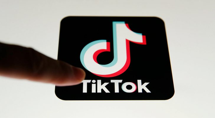 البيت الأبيض يرحب بمقترح حجب تيك توك