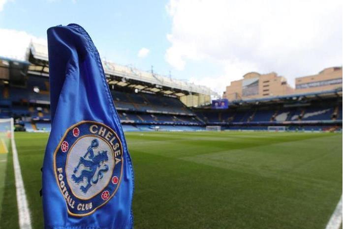 تشيلسي يعلن إقامة إفطار جماعي على ملعبه في شهر رمضان
