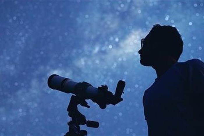 صورة حول : حدث نادر في السماء خلال ساعات.. تفاصيل حدث نادر في السماء خلال ساعات.. تفاصيل