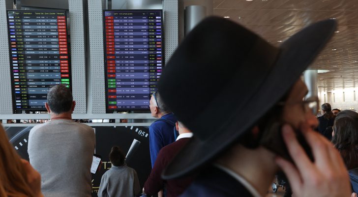 طائرات تغادر مطار بن غوريون فارغة بسبب المظاهرات في كيان الاحتلال  