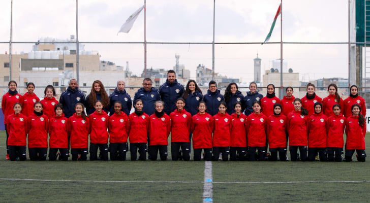 منتخب الناشئات يقيم معسكرا تدريبياً في البحرين