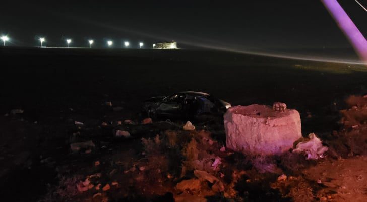 ٣ إصابات بحادث تدهور مركبة في الكرك