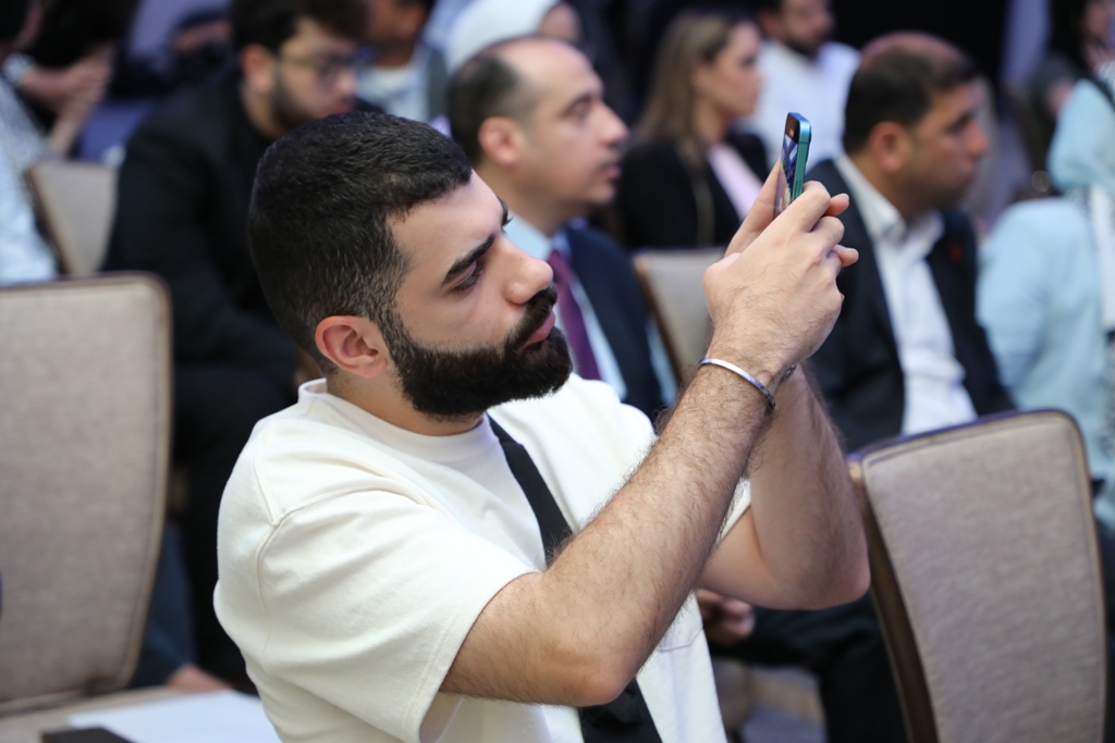 أمنية أول مشغل اتصالات وطني تُطلق خدمات الجيل الخامس رسمياً ... فيديو وصور