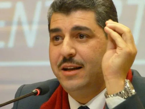 احمد حسن الزعبي يكتب : أخت الديمقراطية