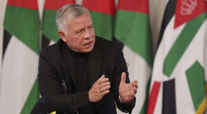 الملك يدعو لتعزيز التعاون لرفع جودة الخدمات الصحية المقدمة للمواطنين