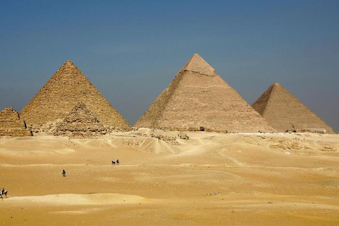 صورة حول : لغز بناء الأهرامات.. كيف حمل المصريون الحجارة الضخمة ؟ لغز بناء الأهرامات.. كيف حمل المصريون الحجارة الضخمة ؟