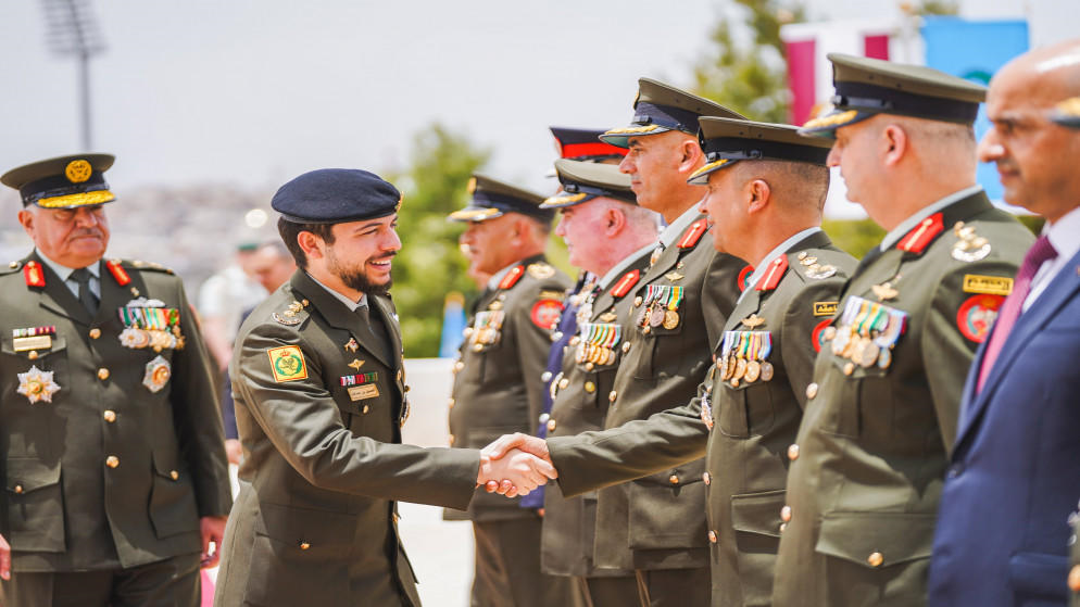 بالصور ... نائب الملك يرعى تقليد الأوسمة بمناسبة ذكرى الثورة العربية