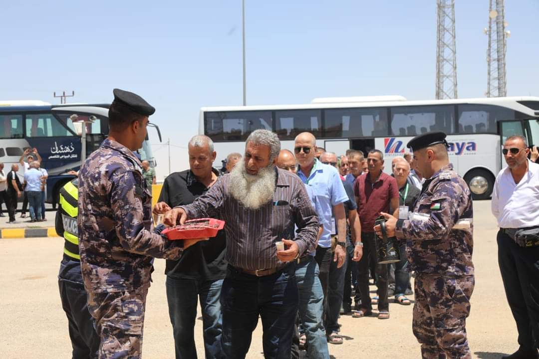 صورة حول : بالصور... نشامى الأمن العام وضيوف الرحمن من فلسطين بالصور... نشامى الأمن العام وضيوف الرحمن من فلسطين