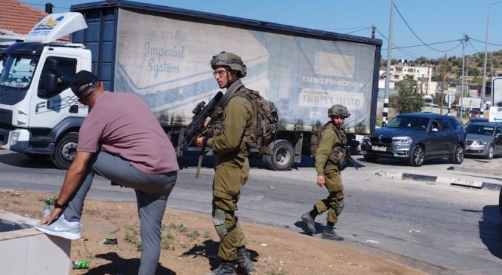 استهداف نقطة لجيش الاحتلال قرب مستوطنة يتسهار جنوب نابلس