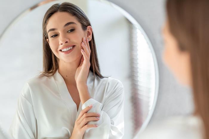 صورة حول : تعرفي إلى الفوائد التي يقدمها الجمال النظيف إلى بشرتك تعرفي إلى الفوائد التي يقدمها الجمال النظيف إلى بشرتك