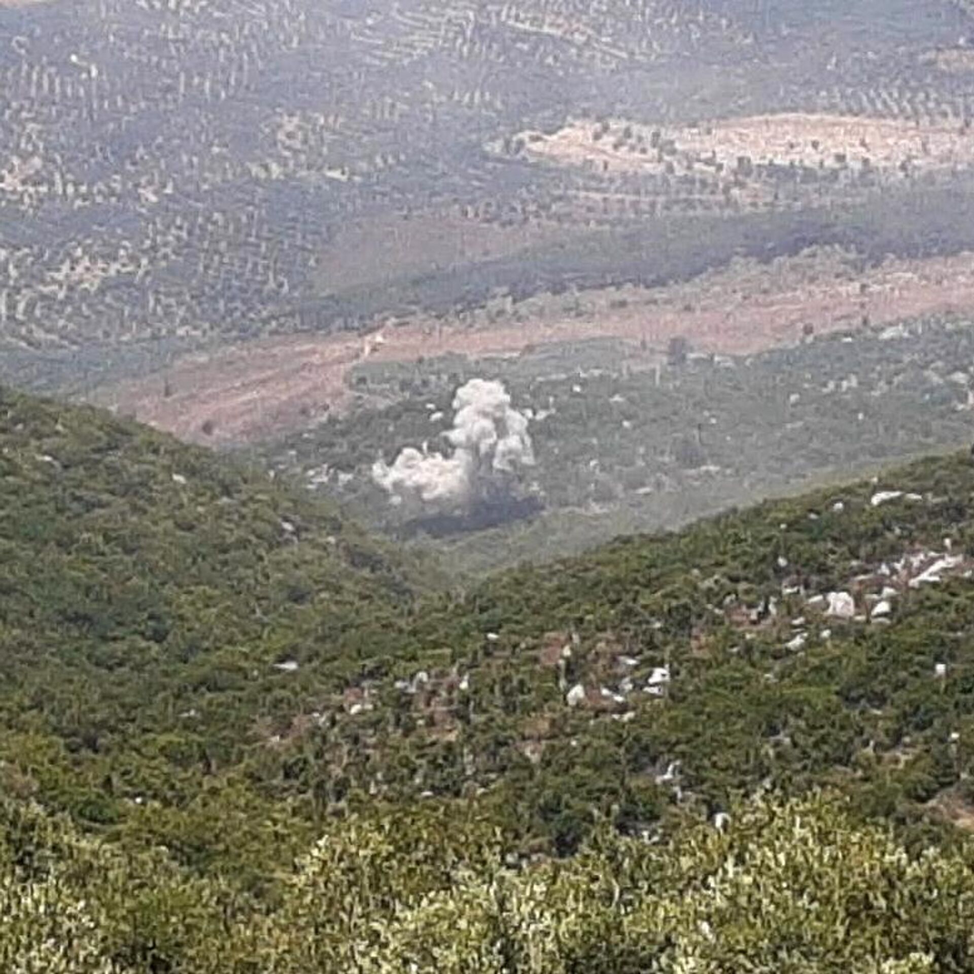 إنفجار قذيفة هاون قرب الحدود اللبنانية