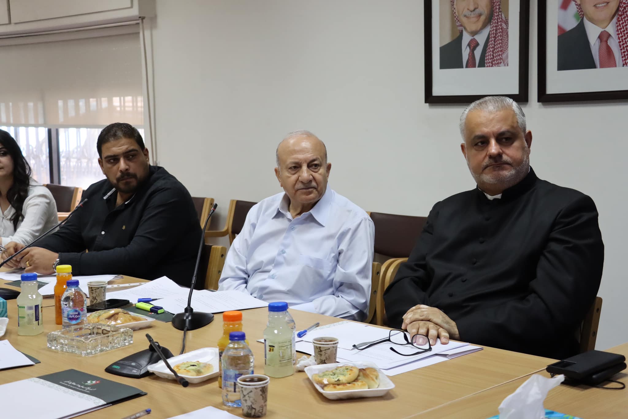 بالصور... الاقتصادي والاجتماعي يواصل جلساته الحوارية مع المعنيين بقطاع الإعلام