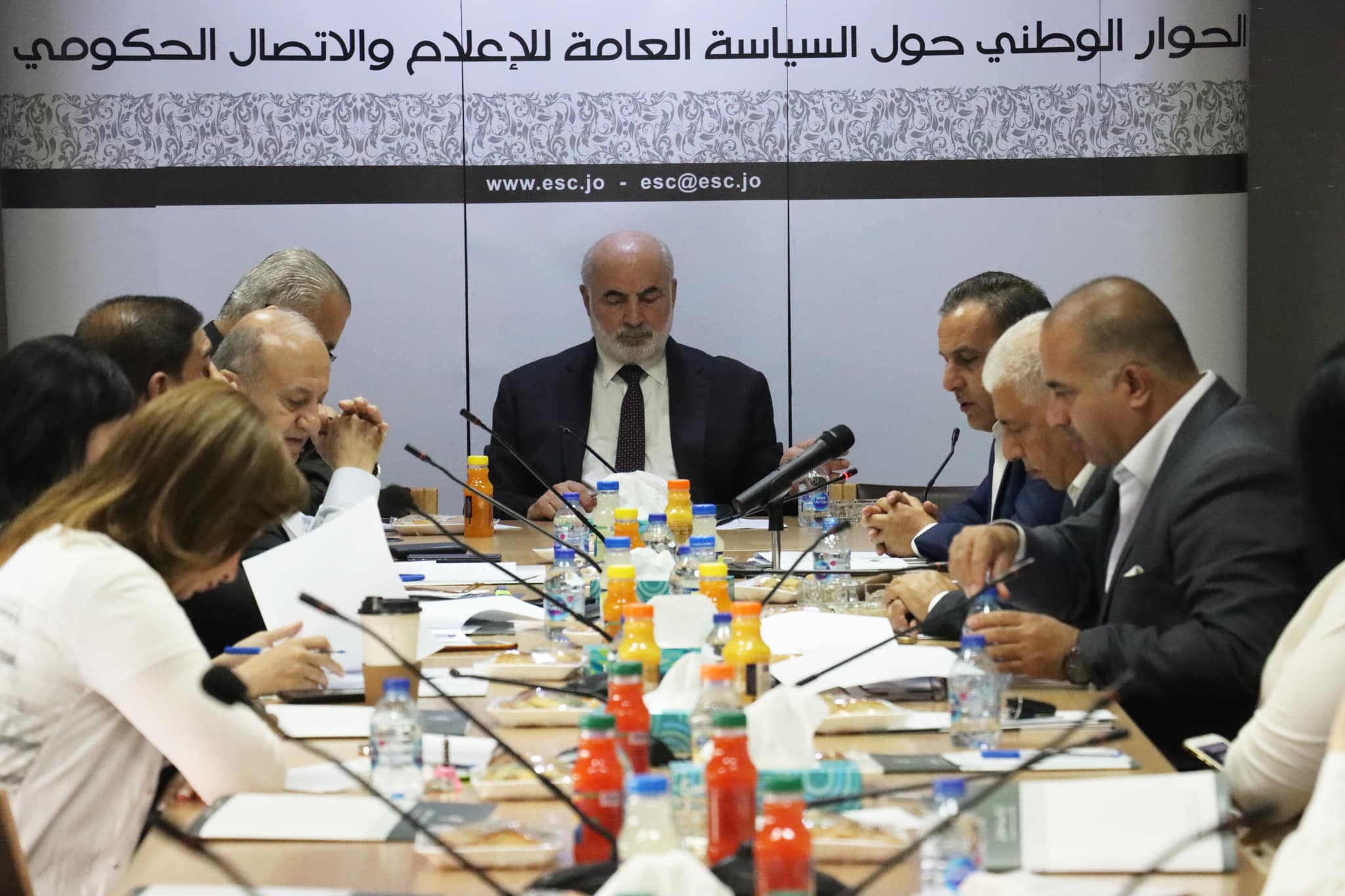 بالصور... الاقتصادي والاجتماعي يواصل جلساته الحوارية مع المعنيين بقطاع الإعلام