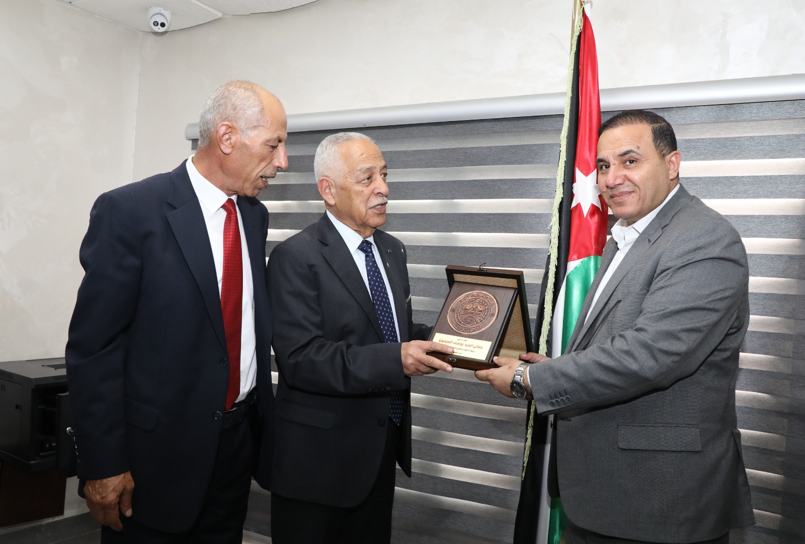 العيسوي يرعى احتفال مركز راسل بالأعياد الوطنية