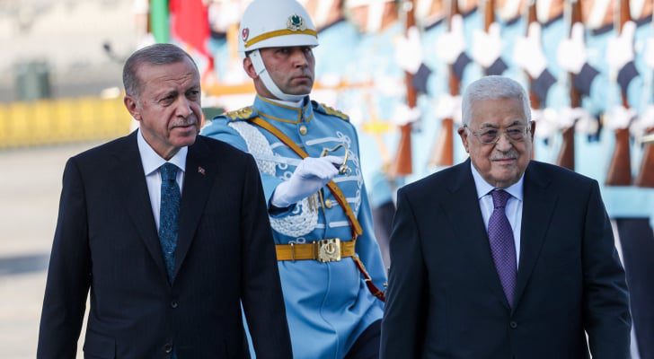 أردوغان يستقبل عباس في أنقرة