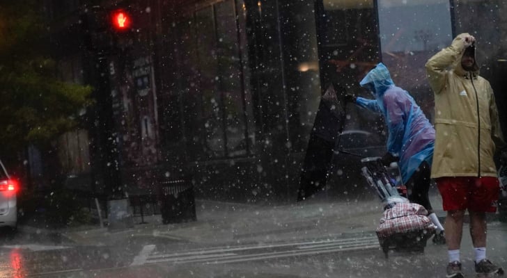 صورة حول : إغلاق مقار الحكومة الأمريكية في واشنطن بعد تحذيرات من الطقس إغلاق مقار الحكومة الأمريكية في واشنطن بعد تحذيرات من الطقس